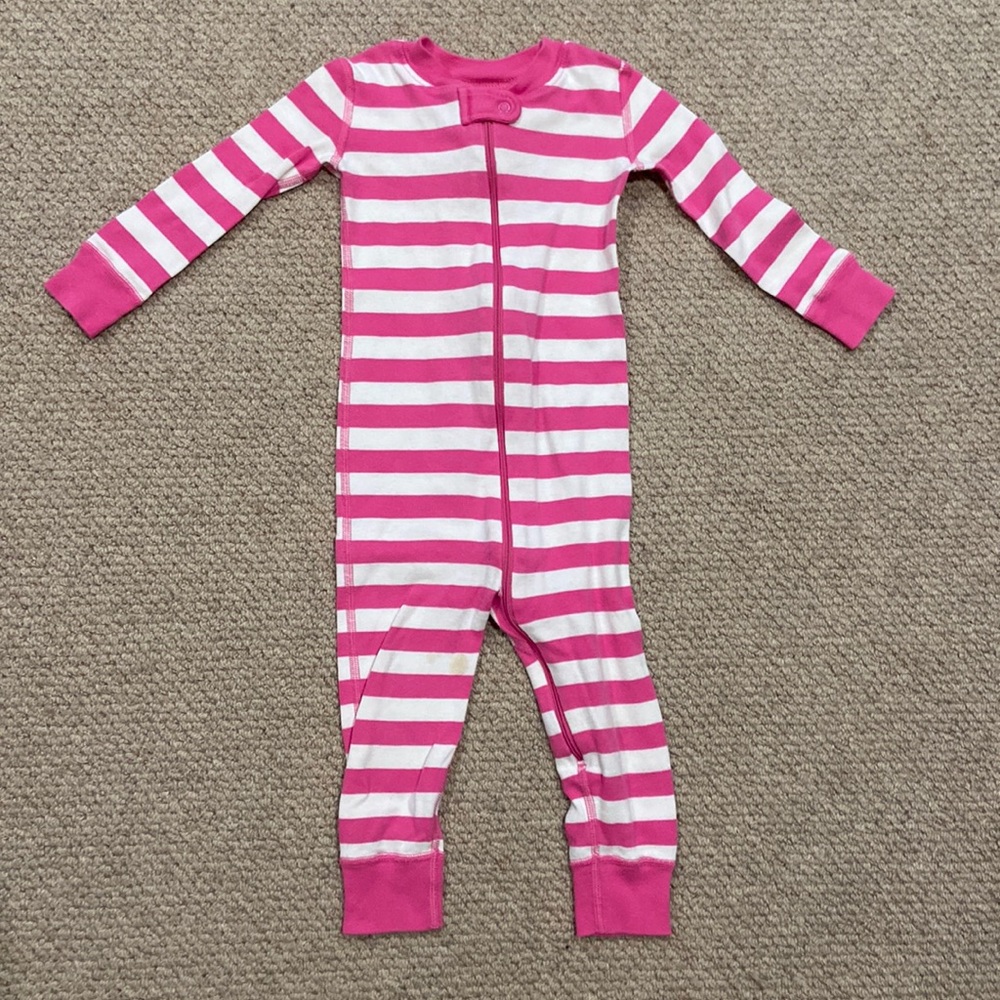 Hanna Andersson Striped PJ’s pink and White